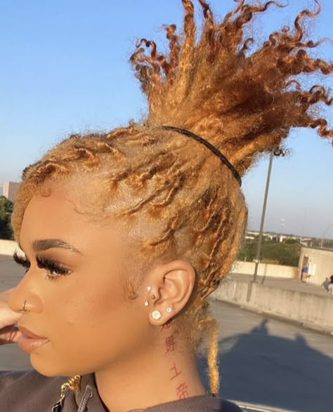 Ginger And Blonde Locs, Locs Hairstyles For Women Natural Hair, Girl Loc Styles, Cute Fun Hairstyles, Locs Hairstyles Short, Hairstyles Faux Locs, Dyed Locs Ideas, Locs Colors, Girls With Locs