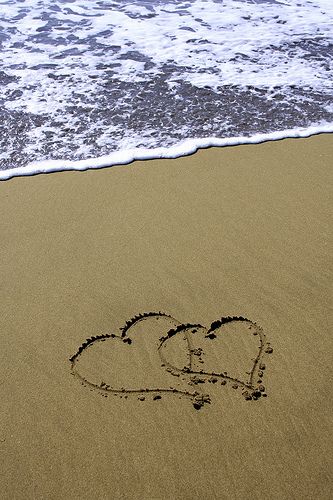 Haiku Love Letters in the Sand | WritersCafe.org | The Online Writing Community Sand Writing, Letter Photography, Heart In Nature, Sand Textures, Beach Shoot, Holiday Pictures, Sand Art, Beach Getaways, Sand Castle