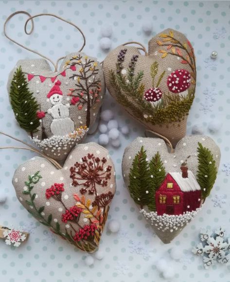 Felt Embroidered Heart Ornaments, Christmas Diyornaments, Felt Crafts Christmas, Christmas Embroidery Patterns, Embroidery Christmas, Felt Decorations, 자수 디자인, Felt Christmas Ornaments, Christmas Sewing