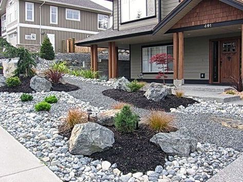 Top 50 Best River Rock Landscaping Ideas - Hardscape Designs Xeriscape Front Yard, Rock Yard, Xeriscape Landscaping, River Rock Landscaping Ideas, River Rock Garden, Mulch Landscaping, River Rock Landscaping, Small Front Yard Landscaping, Rock Landscaping Ideas