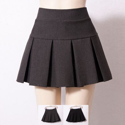 Sweet cute pleated skirt mini skirt Cute Pleated Skirt, Pleated Skirt Mini, Mode Tartan, Rok Mini, Kawaii Harajuku, Pleated Skirts, Skirt Mini, A Skirt, Mode Hijab