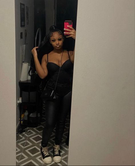 Bra Bodysuit Outfit Black Woman, Black Shapewear Bodysuit Outfit, Shapewear Bodysuit Outfit Black Women, Black Bodysuit Outfit Black Women, Body Suit Outfits Black Women, Bodysuit Outfit Black Women, Cute Bodysuit Outfits, Black Bodysuit Outfit, Girl Grillz