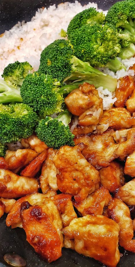 Easy Teriyaki Chicken Fried rice recipe is incredibly tasty and addictive. Teriyaki Chicken Fried Rice Recipe, Easy Teriyaki Chicken, Chicken Fried Rice Recipe, Sheer Nails, Cauliflower Dishes, Better Than Takeout, Quick Healthy Dinner, Chicken Teriyaki, Rice Dinner