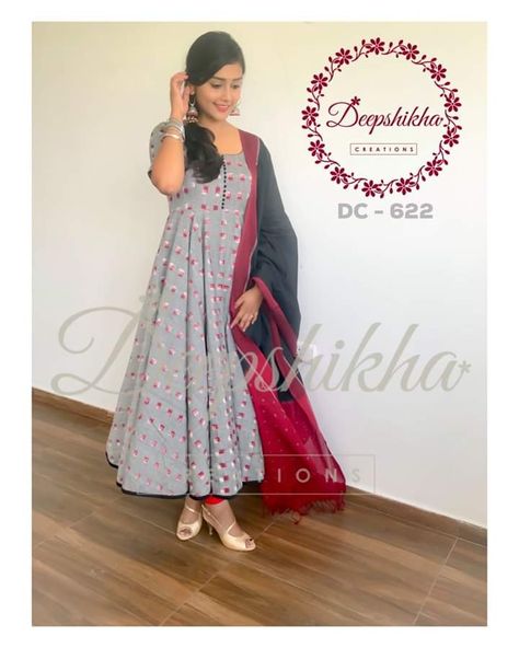 Deepshika Creations Dresses, Churidar Ideas, Deepshikha Creations, Simple Anarkali, Frocks And Gowns, Ikkat Dresses, Blouse Designs High Neck, Designer Anarkali Dresses, Heavy Dresses