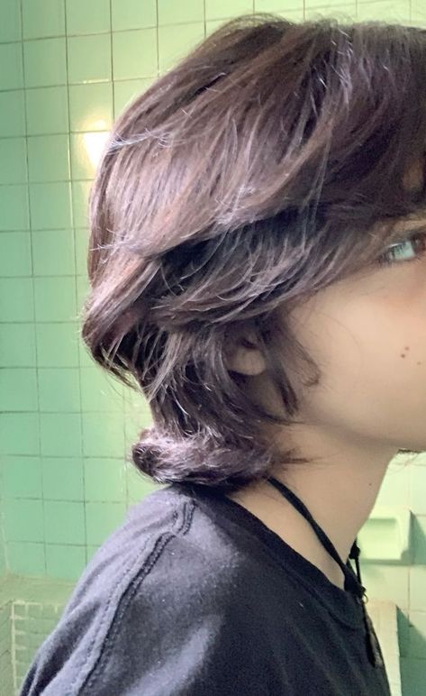 Hairstyles For Tomboys, Tomboy Short Haircut, Tom Boy Hair, Wolf Cut Tomboy, Tomboy Style Hair, Wolf Cut For Men, Haircut Tomboy, Tomboy Cut, Tomboy Hair