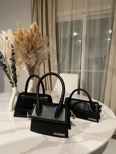 Jaqmeous Bag, Jaquemus2020 Bag, Jacquemus Bag Outfit, Jacquemus Chiquito, Jacquemus Aesthetic, Shoulder Bag Aesthetic, Aesthetic Shoulder Bag, Bag Jacquemus, Life Notebook