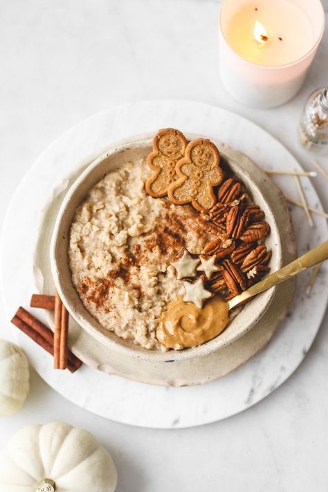 Gingerbread Oatmeal, Healthy Desayunos, Oatmeal Vegan, Vegan Gluten Free Breakfast, Gluten Free Breakfast, Tofu Scramble, Winter Morning, Gluten Free Breakfasts, Oatmeal Recipes