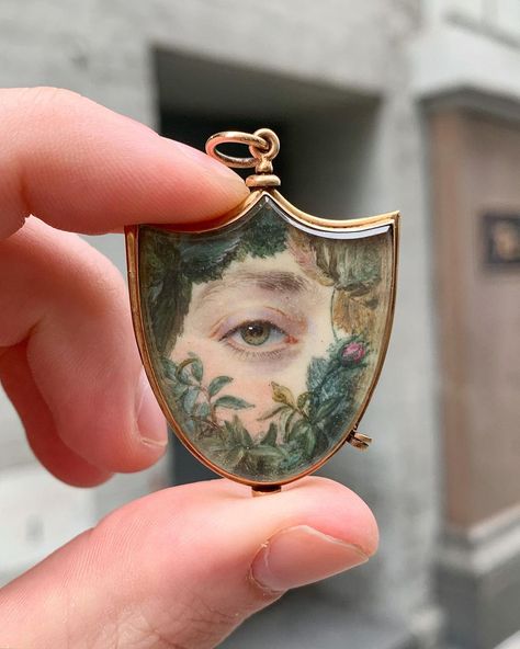 SOLD - An exceptional Georgian lovers eye pendant. “A window into the soul” The delicate details of the greenish brown eye is surrounded… | Instagram Nicholas Hilliard, Sentimental Jewellery, Lovers Eyes, Brown Eye, Eye Pendant, Green Foliage, Delicate Details, Memento Mori, Eye Jewelry