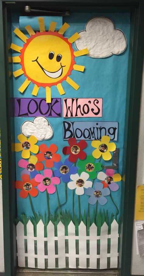 Door decoration for Open House. #schoolcelebration #school #celebration #bulletin #boards Spring Door Decorations, Preschool Door Decorations, Class Door Decorations, Spring Classroom Door, Teacher Door Decorations, Decoration Creche, Easter Classroom, Spring Door Decoration, Diy Frühling