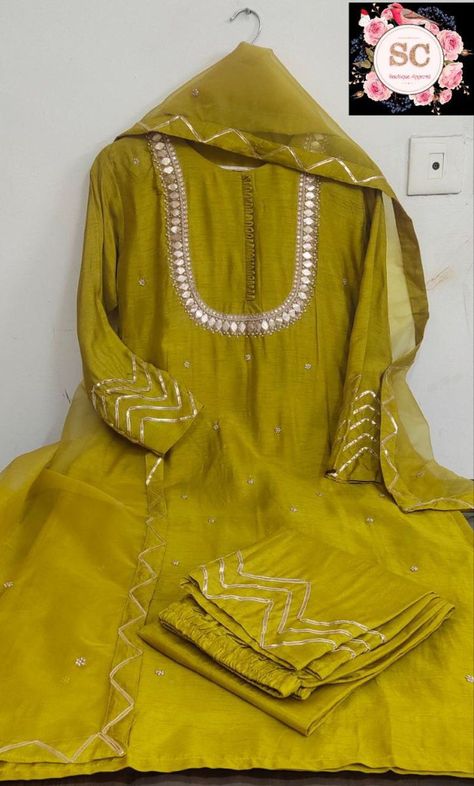 Mayon dress ideas for wedding Dola Silk Kurti Designs, Silk Dress Design Ideas, Dola Silk Suit, Dress Ideas For Wedding, Mayon Dress, Suits Fancy, Style Outfits Summer, Mayon Dresses, Summer Vibes Aesthetic