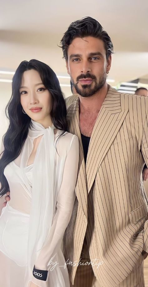 Michael Morrone, Michele Morrone, Korean Celebrities, Couple Aesthetic, Korean Beauty, Milan Fashion, True Beauty, Milan Fashion Week, Korean Actors