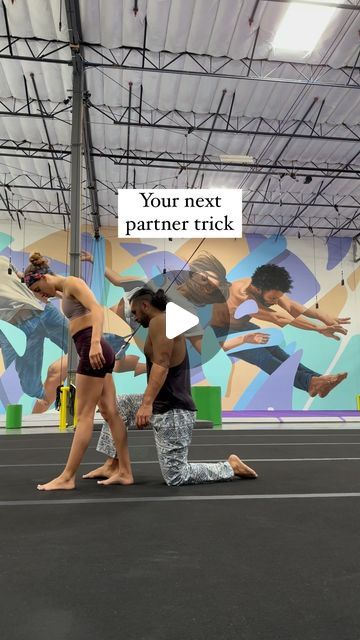 3 Person Stunts Easy, Acro Dance Tricks, Partner Challenges, Acro Stunts, Acrobatic Poses, Partner Acrobatics, 4th Decorations, Dance Workouts, Acro Dance