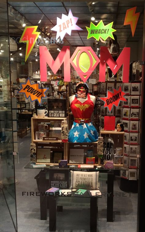 Mothers Day Store Display Ideas, Florist Window Display, Paper Decoration, Window Ideas, Shop Front, Window Displays, Retail Display, Store Display, Window Display