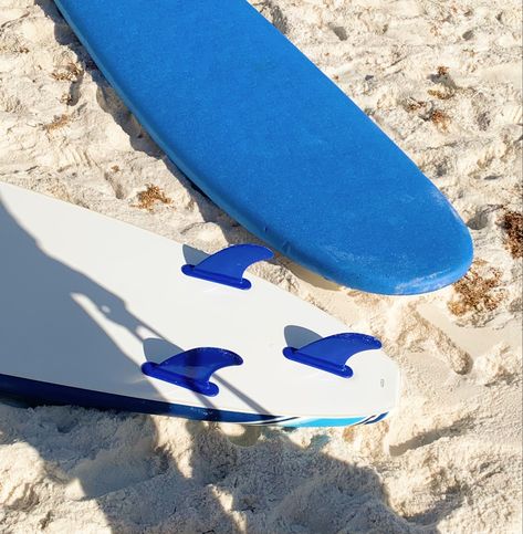 Blue Surfer Aesthetic, Blue Surf Aesthetic, Blue Surfboard Aesthetic, H2o Characters, Blue Surf Board, Blue Surfboard, Surfer Aesthetic, Surfing Board, Surf Aesthetic