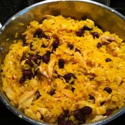 Yellow Rice, Chicken Chicken Yellow Rice Black Beans, Recipes With Yellow Rice, Chicken With Black Beans, Chicken Rice Beans, Chicken And Yellow Rice, Cuban Chicken, Yellow Rice Recipes, Paleo Crockpot Recipes, Rice Black Beans