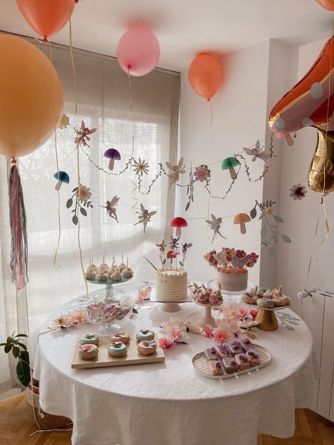 Coed Fairy Birthday Party, Fairy Dress Up Party, Diy Fairy Birthday Party, Fairy Garden 2nd Birthday, Fairy Theme Food Ideas, Inside Party Ideas, Fairy Birthday Dessert Table, Fairy First Birthday Table Decor, Fairy Birthday Table Decor