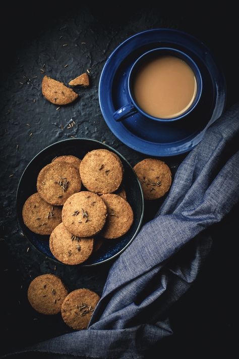 Biscuit Product Photography, Zeera Biscuits, Biscuits Photography, Photography Tea, Food Photography Composition, Bon Mardi, Flatlay Ideas, Good Morning Breakfast, Eggless Recipes