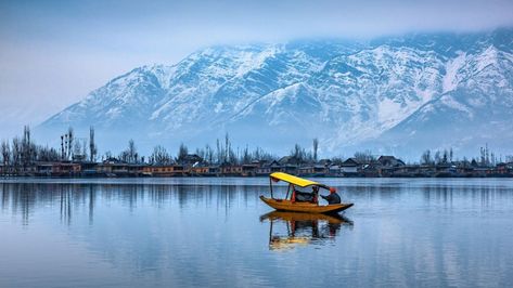 The Ideal 10-Day Kashmir Itinerary For Those Seeking Peace, Nature, And Culture Kashmir Valley, Dal Lake, Jammu Kashmir, Large Numbers, Train Tickets, Srinagar, Jammu And Kashmir, Holiday Packaging, 3d Wallpaper