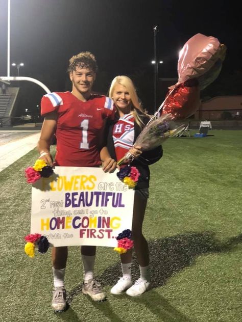 Football And Cheerleader Hoco Proposal, Cheerleader Hoco Proposals, Dance Proposals, Homecoming Football, Cute Homecoming Proposals, Dance Proposal, Hoco Ideas, Football Outfit, 8th Grade Graduation