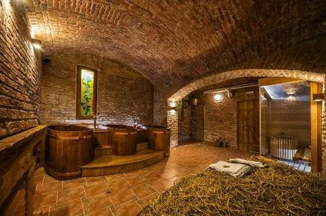 Beer spa...if I actually liked beer this would be amazing. You sit in the spa with the beer on tap?!! Beer Bath, Beer Spa, Czech Beer, Brewery Bar, Praha Prague, Prague Travel, Wooden Bath, Prague Castle, Spa Retreat