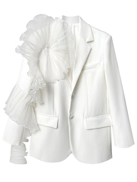 Elevate your look with this white asymmetric ruffle blazer coat. Designed for those who crave both elegance and bold style, it combines sophistication with a unique twist. Perfect for making a statement, this piece effortlessly blends high fashion with everyday wear. Must-Have Features: Asymmetric Design: Distinctive and stylish. Luxurious Fabric: Premium feel. Ruffle Details: Adds drama and elegance. Versatile Wear: Ideal for any occasion. Limited Edition: Exclusive and unique. FIT & SIZE: Size Photographie Portrait Inspiration, Fur Clothing, White Blazer, Mode Vintage, Ladies Party, Bold Fashion, Blazer Coat, Blazers For Women, Jacket Style