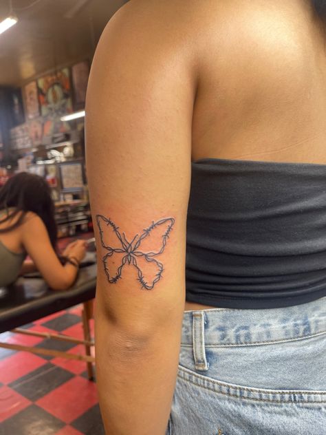 Spine Tattoos Barbed Wire, Longhorn Barbed Wire Tattoo, Barbed Wire Heart Tattoo Placement, Butterfly With Thorns Tattoo, Barbed Wire Wrap Tattoo, Barb Wire Spine Tattoo, Edgy Women Tattoo, Inner Bicep Cover Up Tattoo, Dainty Barbed Wire Tattoo