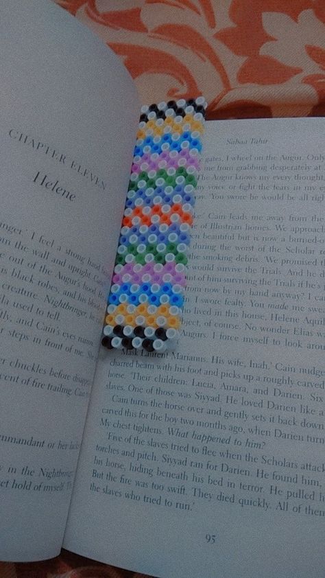 Fuse Bead Patterns Bookmark, Melty Beads Bookmark, Cute Perler Bead Bookmarks, Perler Bead Bookmarks Ideas, Iron Beads Bookmark, Peeler Bead Bookmark, Perler Bookmark Pattern, Pyssla Bookmark, Pearler Bead Bookmark