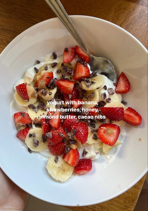 yogurt bowl aesthetic healthy lifestyle morning routine inspo breakfast recipes 2024 vision board strawberries banana easy meals high protein Strawberry Yogurt Breakfast, Healthy Aesthetic Recipes, Healthy Meal Inspo Aesthetic, High Protein Meals Aesthetic, Aesthetic Meals Healthy, Breakfast Aesthetic Recipe, Healthy Sweet Breakfast Ideas, Protein Yogurt Bowls, Healthy Yogurt Bowls