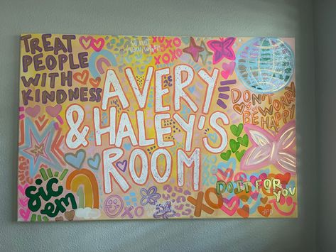 Roommate Canvas Painting, Cute Dorm Room Paintings, Dorm Room Door Signs Names, Door Name Signs College, Canvas Dorm Paintings, Roommate Door Signs, College Dorm Canvas Art, College Dorm Canvas Painting, Dorm Crafts Diy