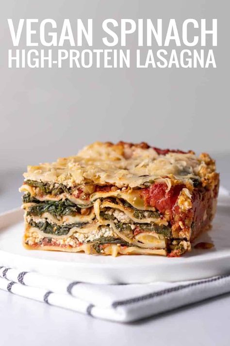 Vegan Spinach Lasagna, Dairy Free Lasagna, Vegan Lasagna Recipe, Vegetarian Freezer Meals, Cashew Ricotta, Vegan Italian Recipes, Vegan Spinach, Pastas Recipes, Vegan Lasagna