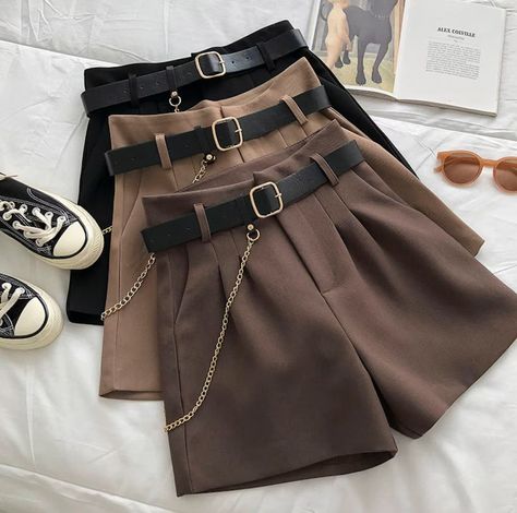 50+ Best Dark Academia Summer Outfits & Practical Styling Tips - Rozaliee Dark Academia Outfits, Brown Y2k, Dark Academia Clothing, Shorts With Belt, Academia Outfits, Academia Fashion, A Line Shorts, Y2k Fashion, Mode Outfits