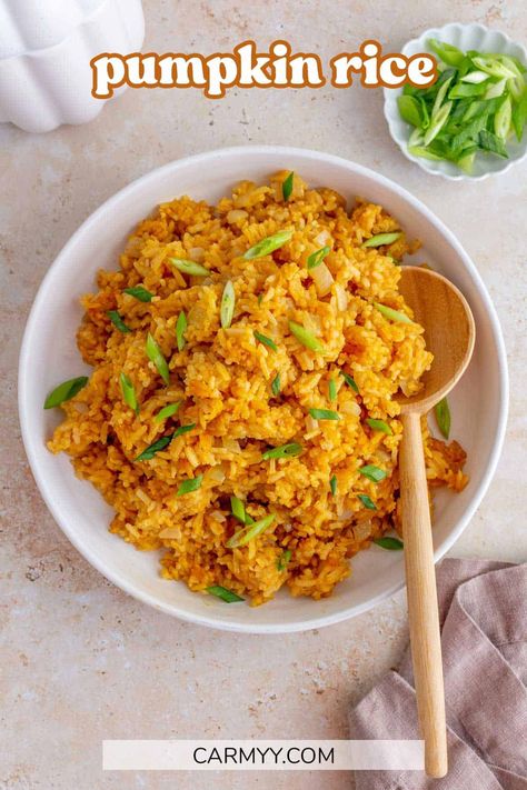 Made with pumpkin puree, canned coconut milk, and broth, this pumpkin rice is a flavorful side dish that is perfect for any occasion. It's so wonderfully creamy, buttery, and cozy. Side Dishes For Ribs, Pumpkin Rice, Side Dishes For Salmon, Burger Side Dishes, Up Pumpkin, Side Dishes For Chicken, Brown Rice Recipes, Homemade Pumpkin Puree, Side Dishes For Bbq