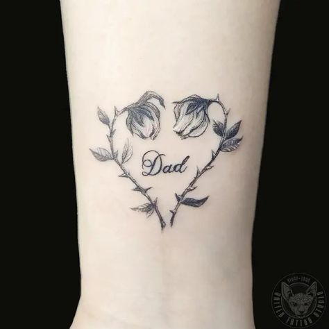 Small Dad Memorial Flower Cursive Font Lettering Tattoo Idea & Design on Arm Dad Memorial Tattoo Done At Birthday Memorial Tattoo, Tattoo In Memory Of Grandfather, Tribute Tattoos In Memory Of Dad, Memorial Tattoos Dad, Dad Memorial Tattoo, Tattoos For Dad Memorial, Tribute Tattoos, Remembrance Tattoos, Small Pink Flowers