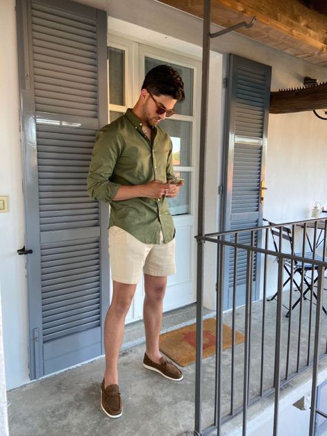 [CommissionsEarned] 20 Mens Summer Wardrobe Tricks You'll Be Impressed By Right Now #menssummerwardrobe Mens Summer Wardrobe, Italian Summer Style, Vacation Outfits Men, Italian Mens Fashion, Europe 2024, Shirt Outfit Men, Polo Outfit, Mens Shorts Outfits, Classy Outfits Men