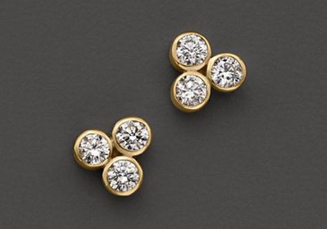 Diamond Ear Studs, Mens Diamond Stud Earrings, Long Diamond Earrings, Earrings Bride, Gold Earrings Indian, Diamond Tops, Art Jewelry Design, Fancy Earrings, Bride Earrings