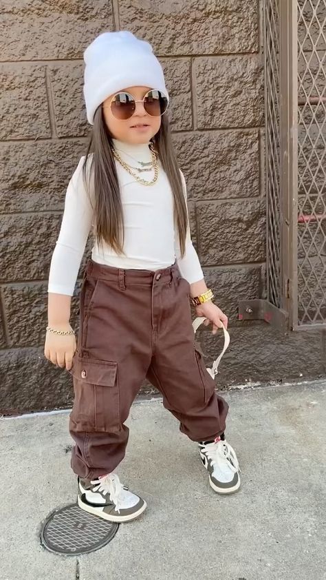 jimenita_doll on Instagram: make it yours ✨ Kids Style Outfits, Rosie Outfit, Outfit For Girls Kids, Toddler Fits, Kids Outfits Daughters, Kids Dress Wear, Kids Fashion Clothes, June 16