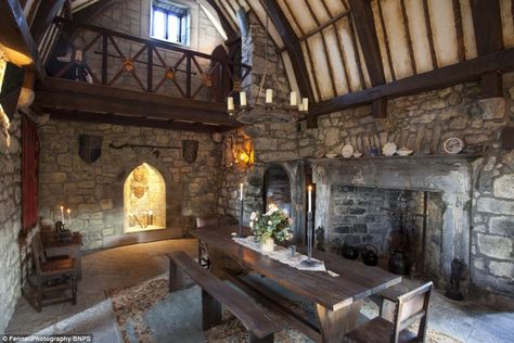 King of your castle: 16th century stately home on sale for £5.5m | Daily Mail Online Taverna Medieval, Medieval Banquet, Stone Castle, House Castle, Medieval Decor, Medieval Tower, County Galway, Castles Interior, Medieval Houses