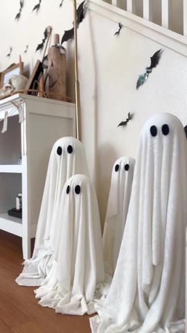 Ghost Candlestick Diy, Diy Lit Ghosts, Outdoor Ghost Diy, How To Make Ghosts For Outside, Halloween Lights Diy, How To Make Ghosts, Outdoor Ghosts, Macy Blackwell, Halloween Lights Decorations