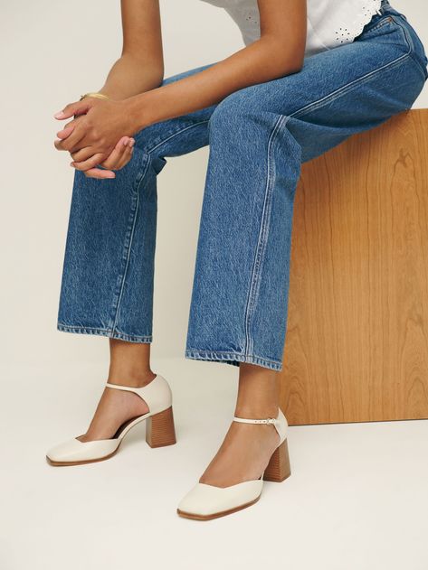 Tell your feet. Shop the Netty Pump from Reformation, a closed-toe pump with a block heel and ankle strap. Nude Heels Closed Toe, Reformation Shoes, Heels Closed Toe, Work Heels, Closed Toe Heels, Closed Toe Shoes, Casual Heels, Nude Heels, New Tops