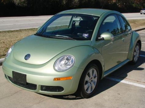 Example of Gecko Green paint on a 2008 Volkswagen Beetle Vw Beetle Green, Green Beetle Car, Green Volkswagen Beetle, Volkswagen Buggy, 2008 Volkswagen Beetle, Cars Volkswagen, Beetle Volkswagen, Volkswagen Beetles, Green Beetle