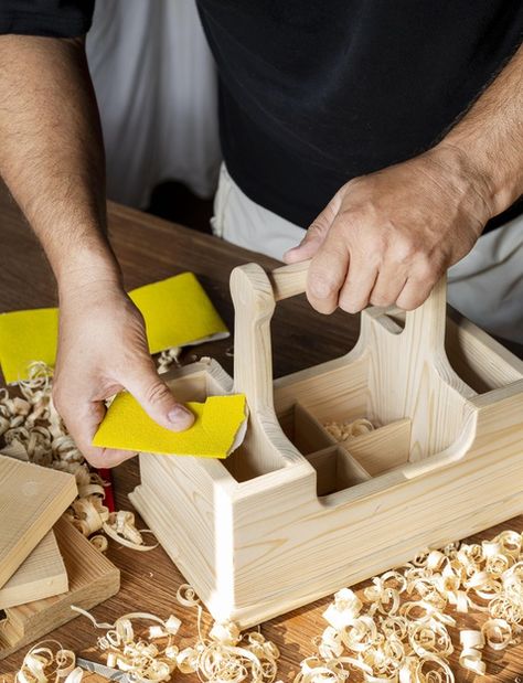 Manly Hands, Wooden Tool Box, Wood Inspiration, Rustic Wood Crafts, Wooden Tool Boxes, Carpentry Workshop, Carpenter Work, Carpenter Tools, Carpentry Tools