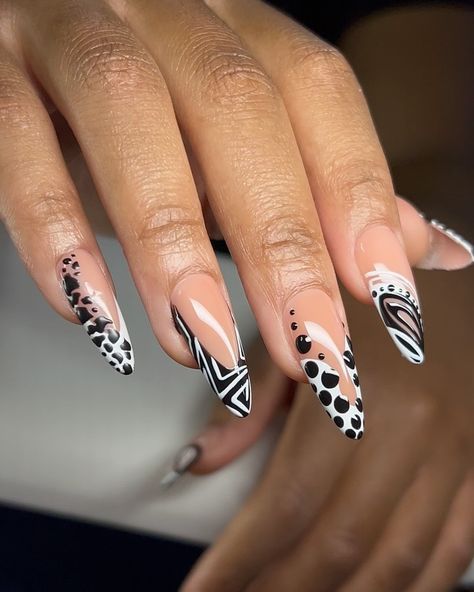 🤍🖤✨🤍🖤 always fun!! #nails #nailart #art #artists #artistsoninstagram #color #gelx #brooklyn #nyc #brooklynnails #black #white #abstract #fy… | Instagram Simple Work Nail Designs, Urban Nail Art, Black Abstract Nail Designs, Abstract Art Nails Design, Abstract Art On Nails, White Fun Nails, Abstract Art Nail Designs, White Tip Design Nails, Fun Almond Nails Art Designs