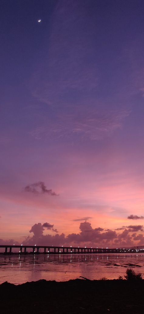 pink sky aesthetics, moon aesthetics, navi mumbai Navi Mumbai Aesthetic, Sunset Story, Orange Sunset, Navi Mumbai, Orange Sky, Sunset Sky, Pink Sky, Food Snapchat, Blue Moon