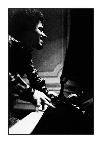 Keith Jarrett | Bologna (Italy) 1969 | Roberto Polillo | Flickr Piano Wallpaper, Keith Jarrett, Acid Jazz, Free Jazz, Contemporary Jazz, Jazz Artists, New York Times Magazine, Recorder Music, All That Jazz