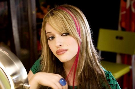 The House Bunny 2000s Hair, The House Bunny, 2 Broke Girls, Kat Dennings, Hair Looks, Dyed Hair, Hair Inspo, Brown Hair, Hd Wallpaper