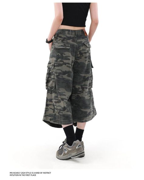 Oversized Faded Camo Cargo Shorts • Black Vault: Mr Nearly • Shop Innovative Fashion Styles From Asia . . #streetwear #streetfashion #outfitidea #grunge #mensfashion #y2k Character Clothes, Camo Cargo Shorts, Urban Streetwear, Innovative Fashion, Japanese Street Fashion, Edgy Look, Street Wear Urban, Cosplay Outfits, Sweaters Knitwear