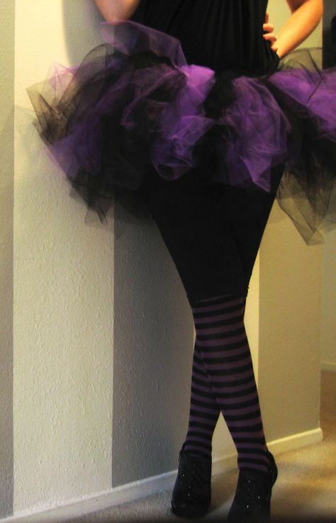 Tutu Diy, Diy Fantasia, Witch Tutu, Tutu Tutorial, Peacock Costume, How To Make Tutu, Witch Costumes, Diy Tutu, Hallowen Costume