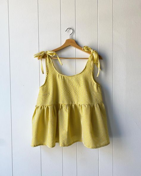 A little blast of sunshine 🌞 the Chloe Top in a bright gingham seersucker! Find it first at the Pop Up on Sunday, April 14th @luckygirlpopup 🌻 #luckygirlpopup #shopsmallcanada #handmadeclothing #slowfashion #slowsewing #shopsmall #shoplocal #smallbatchfashion #smallbatchclothing #springtop #ginghamtop Diy Top Design, Tops Patterns Sewing, Simple Tops To Sew, Cute Sewing Projects Clothes, Sewing Top Ideas, Different Aesthetics Fashion, Cute Top Pattern, Cute Sewing Ideas, Clothes To Sew