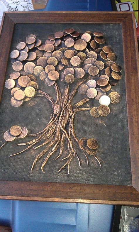 Drátěná Socha, Coin Crafts, Glue Art, Coin Art, Money Tree, Money Trees, Metal Tree, Tile Shower Ideas, Button Art