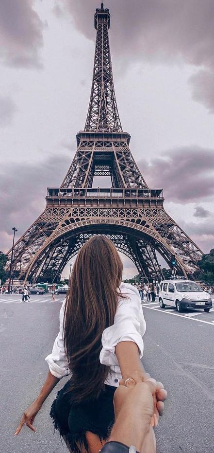 Paris Picture Ideas, Foto Paris, Eiffel Tower Pictures, Paris Shooting, Paris Photo Ideas, Torre Eiffel Paris, Paris Honeymoon, Eiffel Tower Photography, Paris Travel Photography